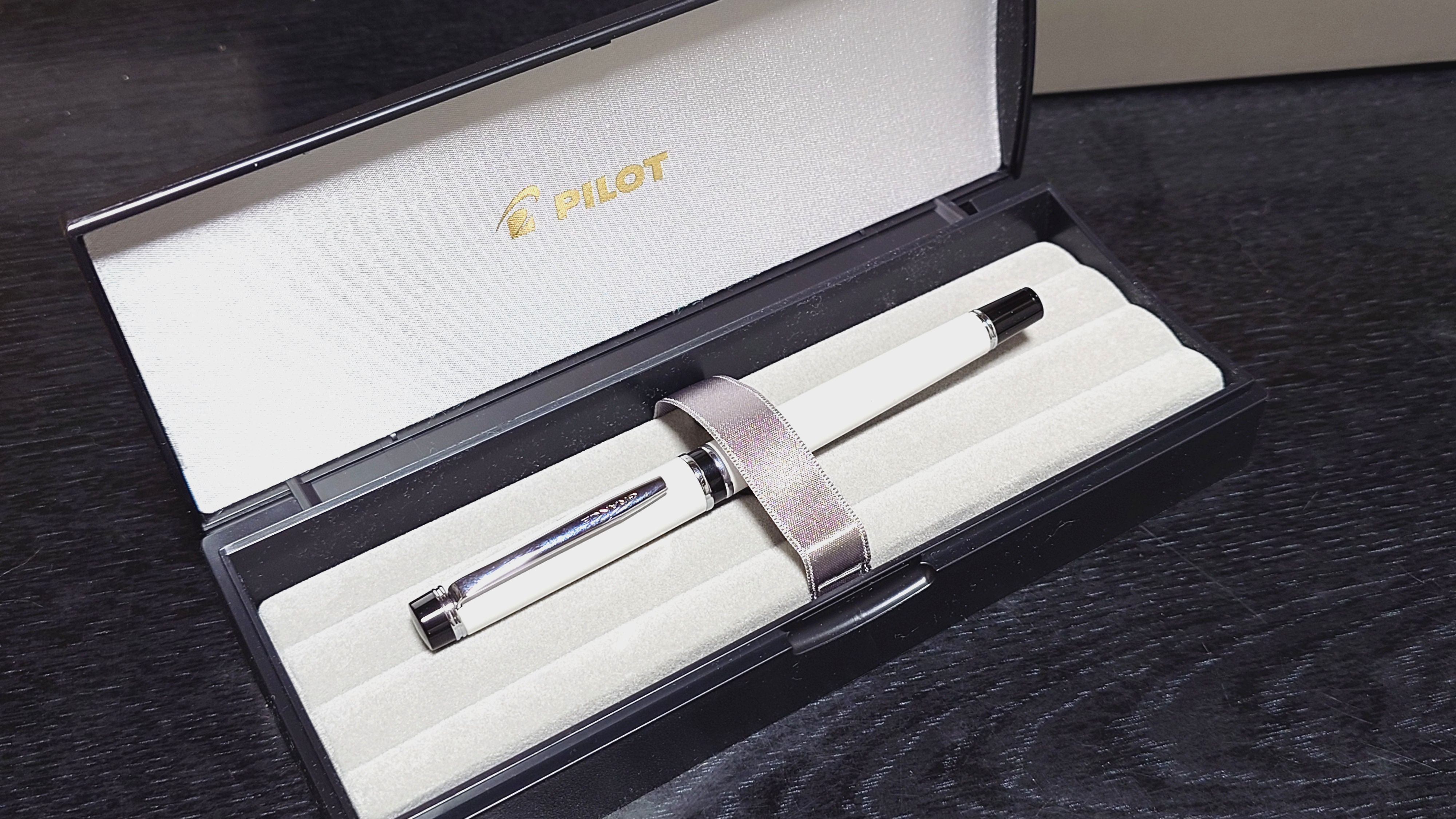 万年筆 パイロット PILOT グランセ Grance 特殊合金 3号 EF極細字 スズラン FGRC-8SR-SUZ